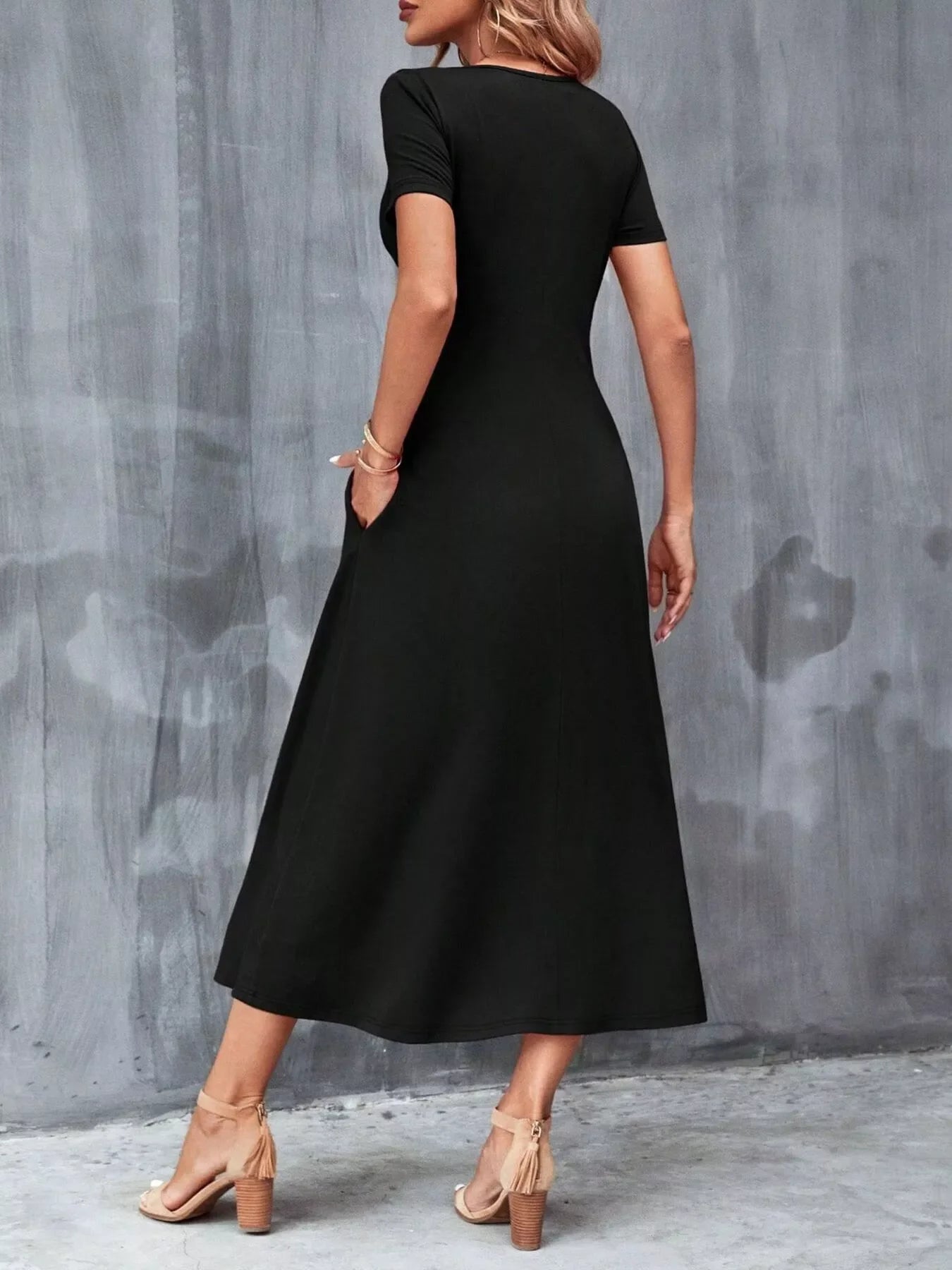 Casual V-Neck Short Sleeve Dress