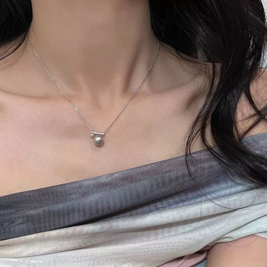 Pearl Pendant Necklace