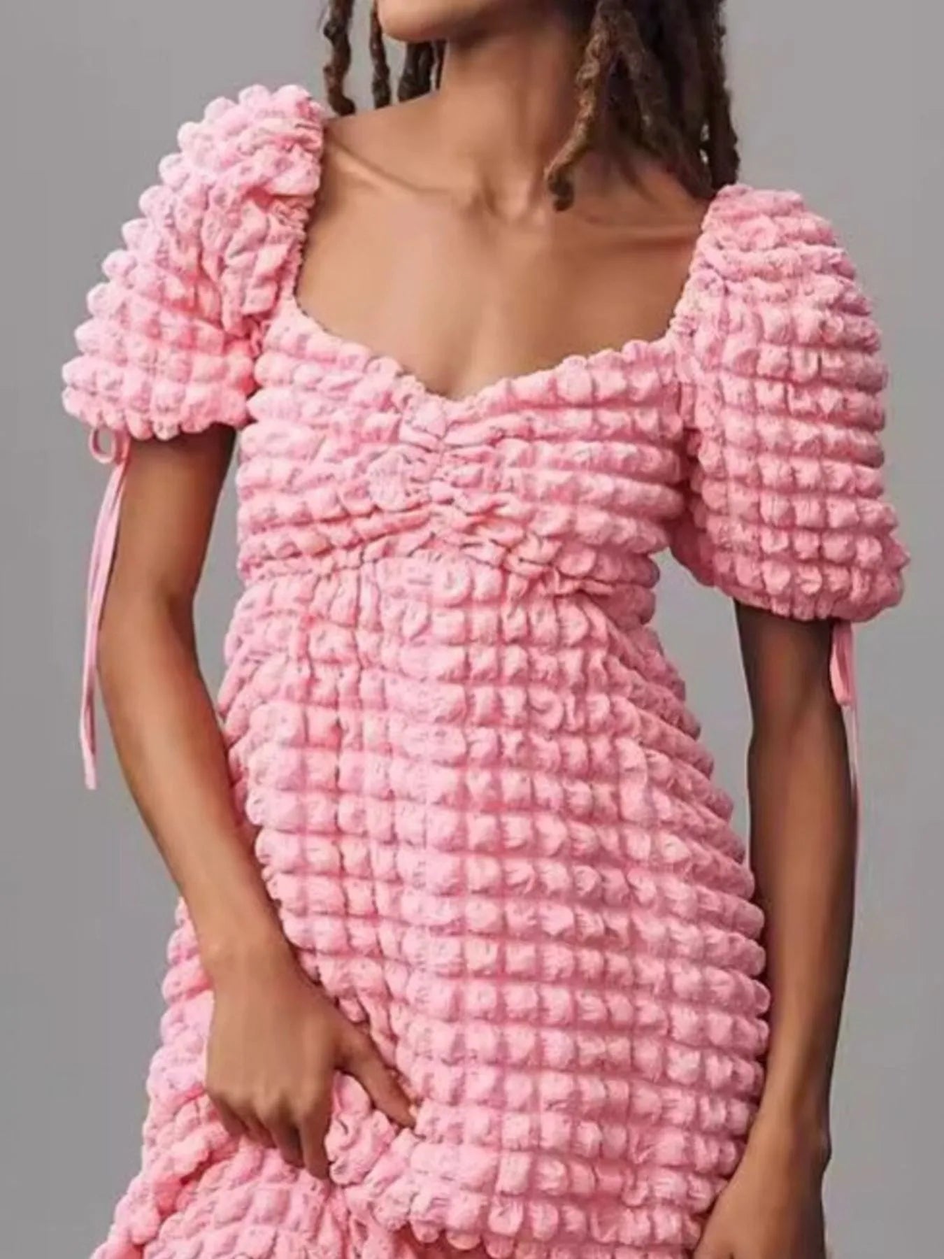 Textured Sweetheart Neck Short Sleeve Dress