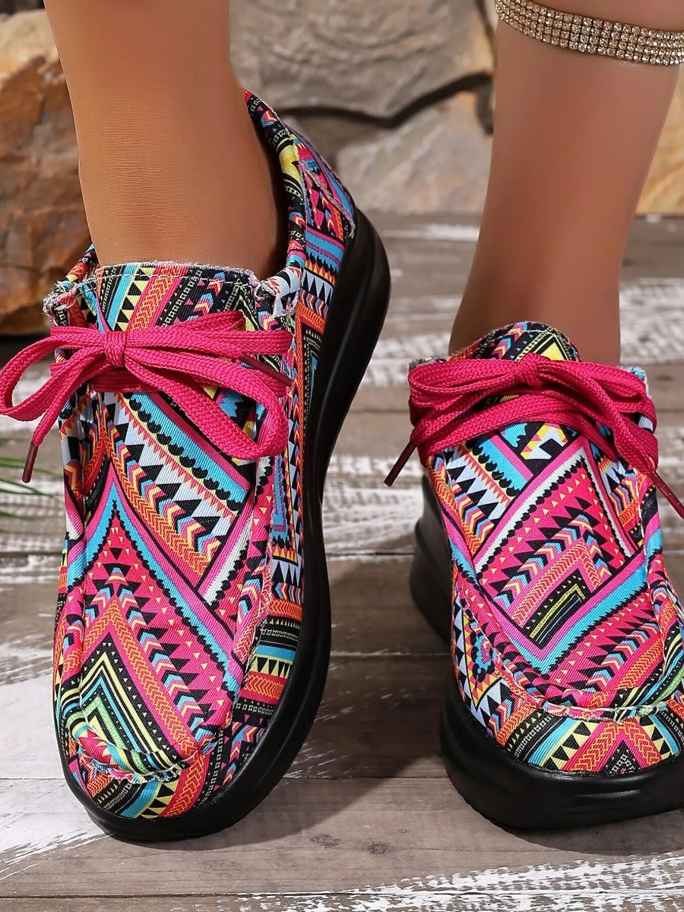 Graffiti Print Platform Sneakers