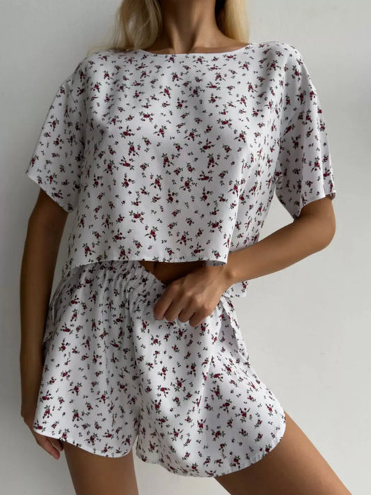 Floral Print Relaxed Fit Top and Shorts Lounge Set