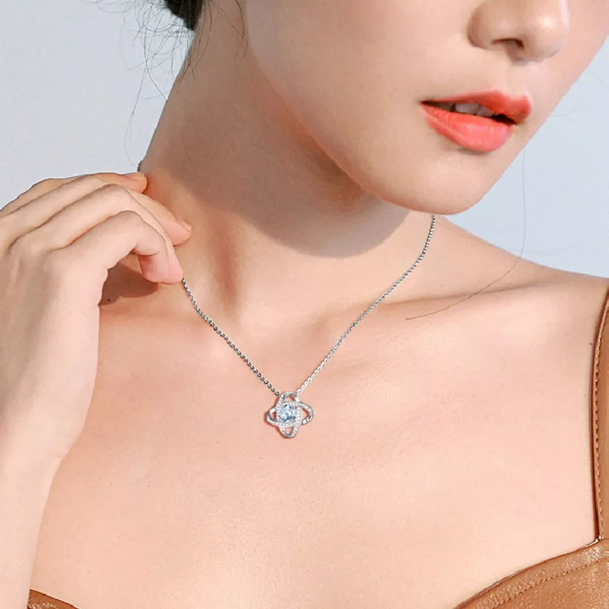 1 Carat Moissanite 925 Sterling Silver Pendant Necklace