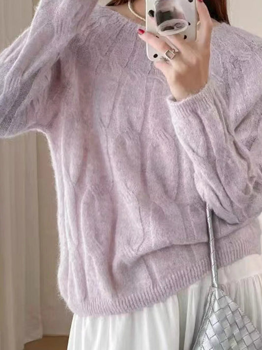 Cable-Knit Round Neck Sweater