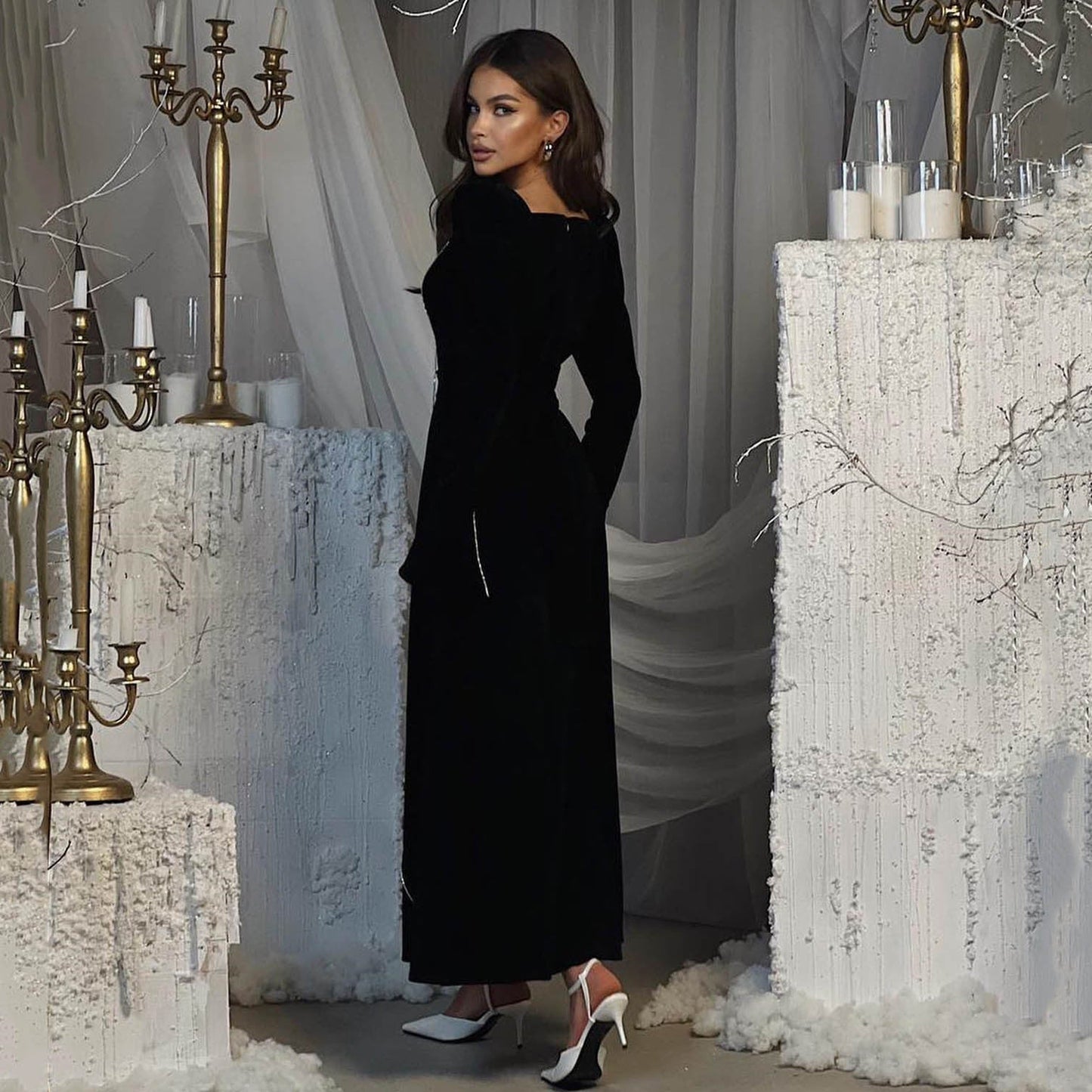 Autumn Winter Party Dress French Ladies Dress Korean Velvet Bell Sleeve Square Collar A line Dress Women