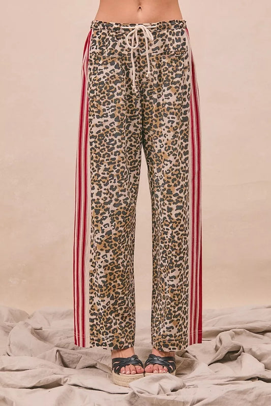 BiBi Leopard Print Pants with Side Contrast and Tucking Welt Pocke