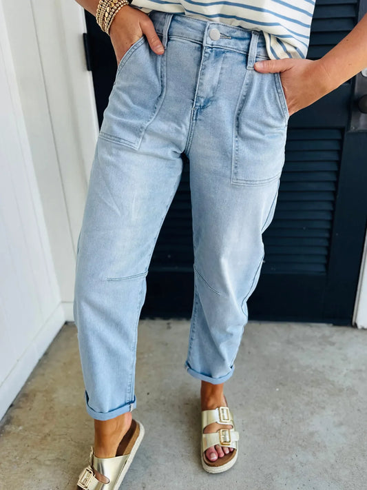 High Rise Barrel Relaxed Patch Pocket Jeans