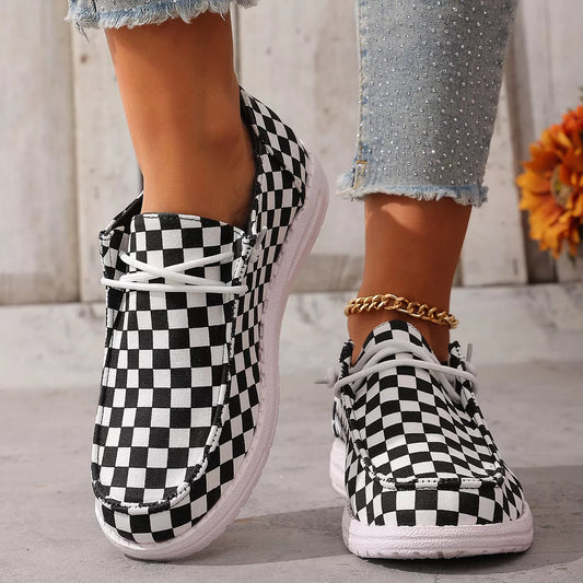 Checkerboard Pattern Casual Sneakers